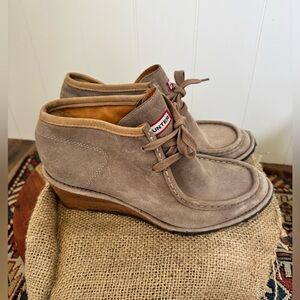 HUNTER Suede Leather Gum Sole Chukka Ankle Boots Ladies Size 10